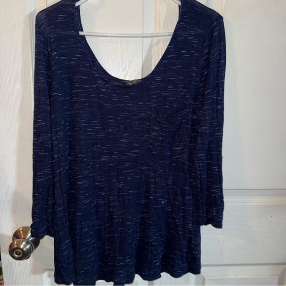Lily Rose Scoop Neck Blouse with Lace Detail - XL - Picture 1 of 5